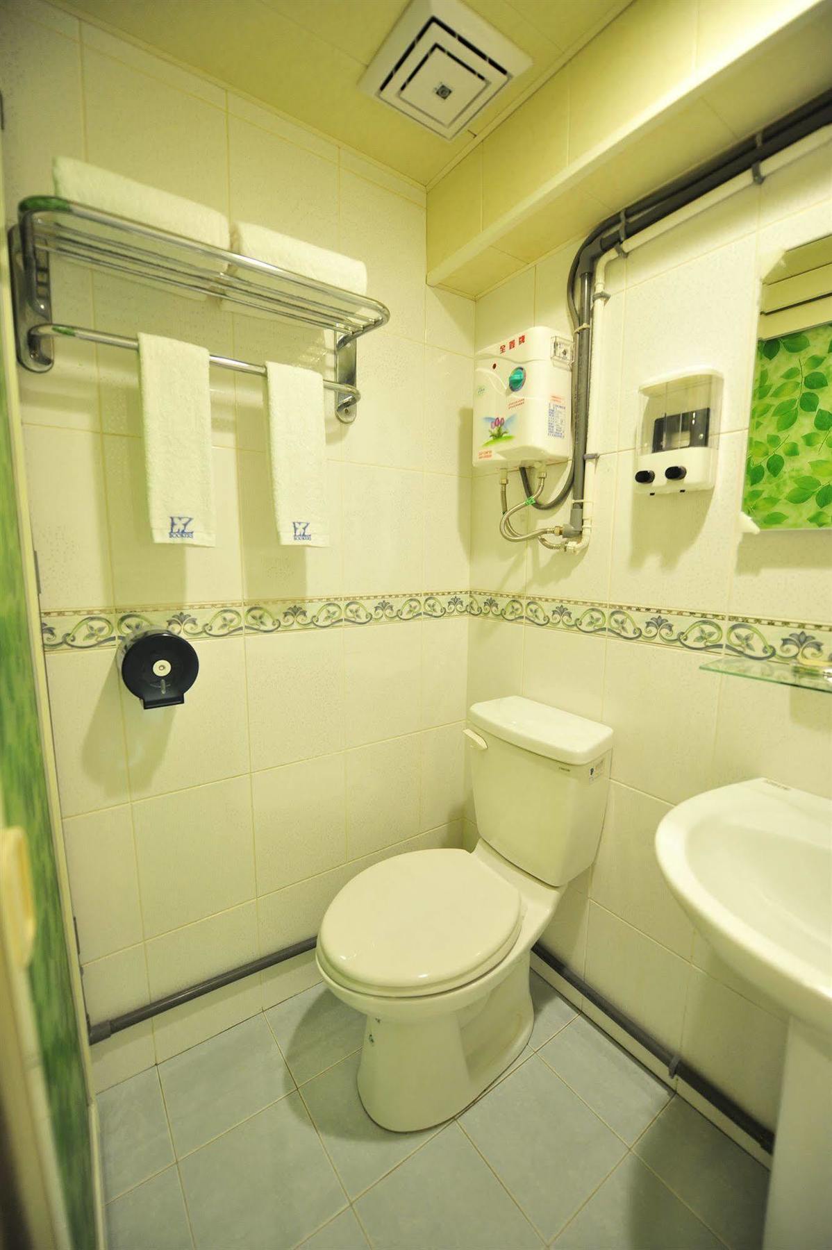 Hotel Ezbookers Dunhua Taipeh Exterior foto